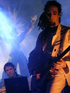 2006 with antagon theaterAKTion & DJ Maron, Rhythm of Life, Amsterdam, NL (foto by antagon)
